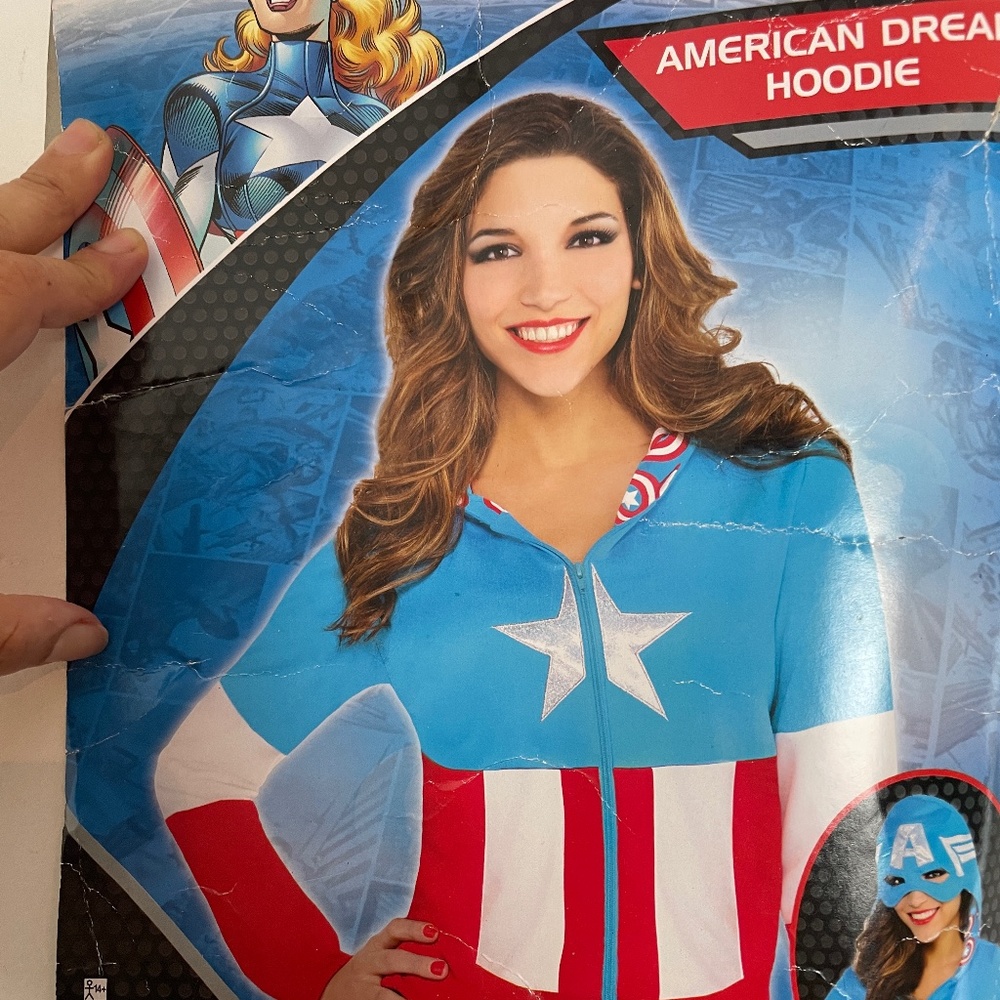Marvel American Dream Cropped Hoodie